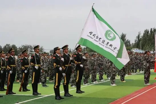 124AEA9DFFBFBB7540FF681CD43F7544